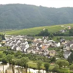 Lindenhof Lägenhet *