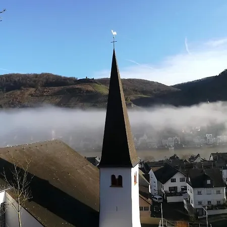 Apartment Die Ferienwohnung Lindenhof Zell an der Mosel